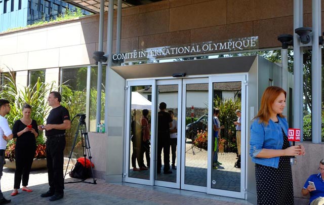 COI no veta a atletas rusos y deja decisión en manos de federaciones internacionales